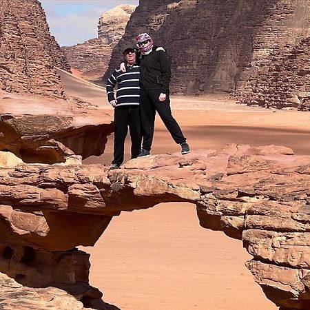 Hotel Magic Bedouin Star & Tours Wadi Rum Exterior foto