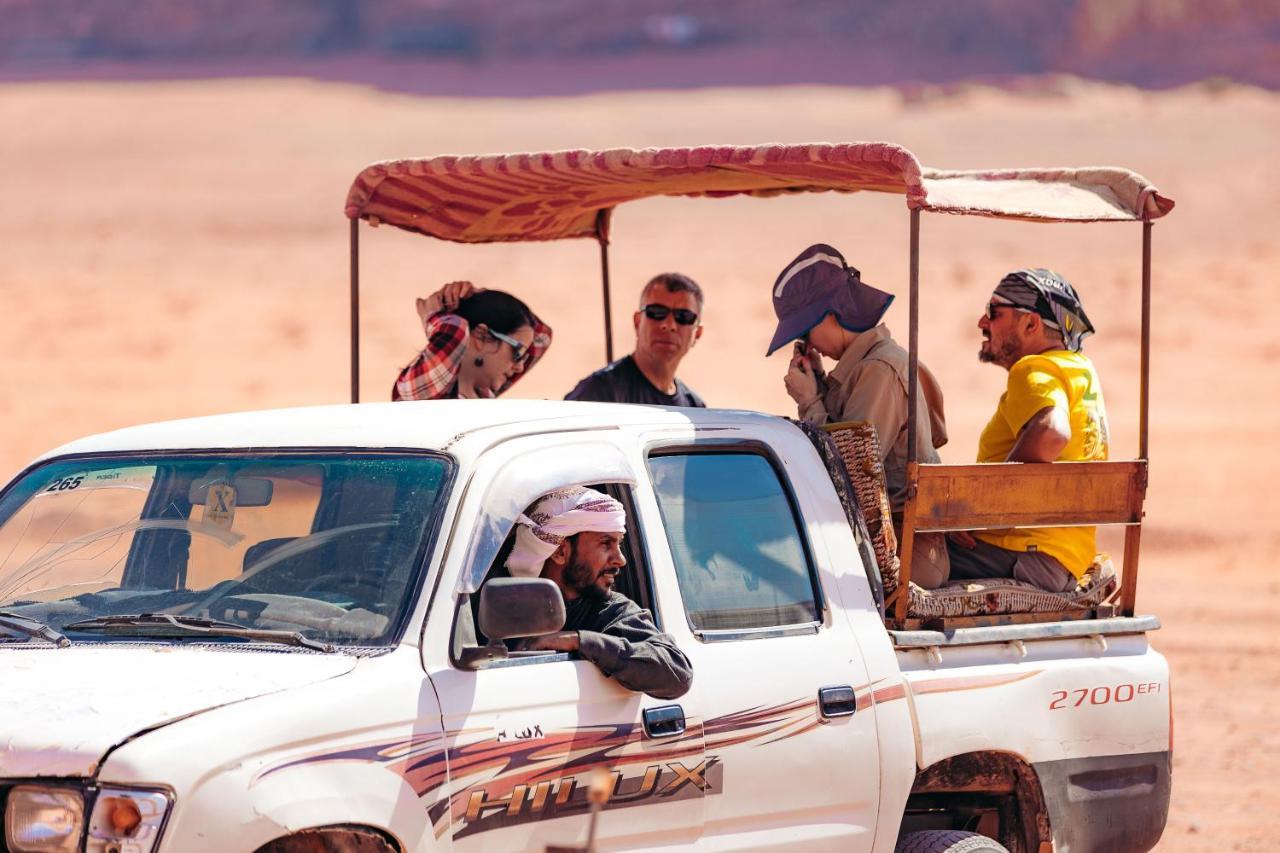 Hotel Magic Bedouin Star & Tours Wadi Rum Exterior foto