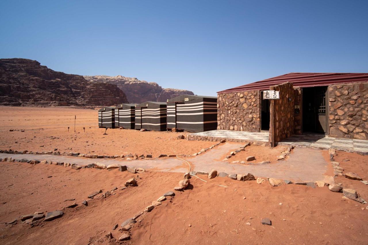 Hotel Magic Bedouin Star & Tours Wadi Rum Exterior foto