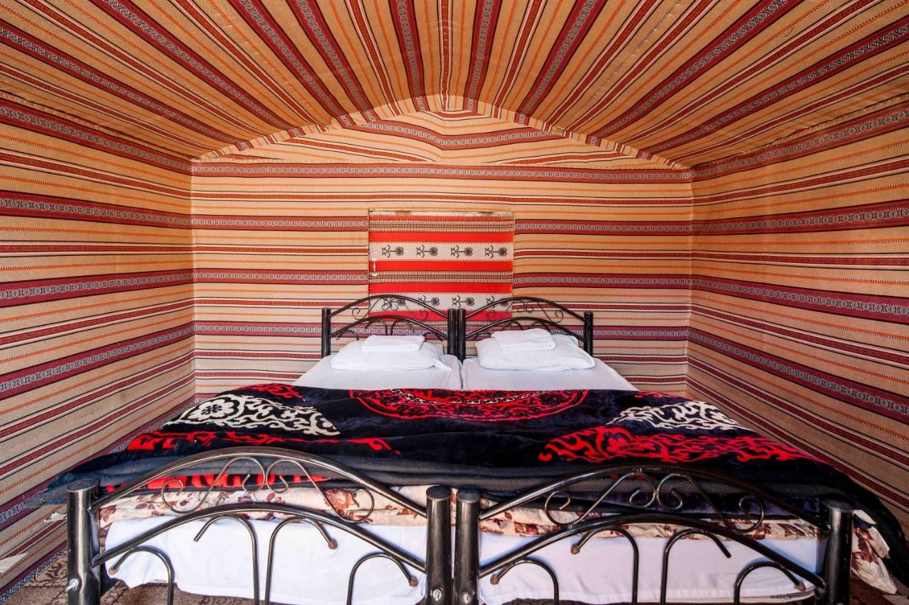 Hotel Magic Bedouin Star & Tours Wadi Rum Exterior foto