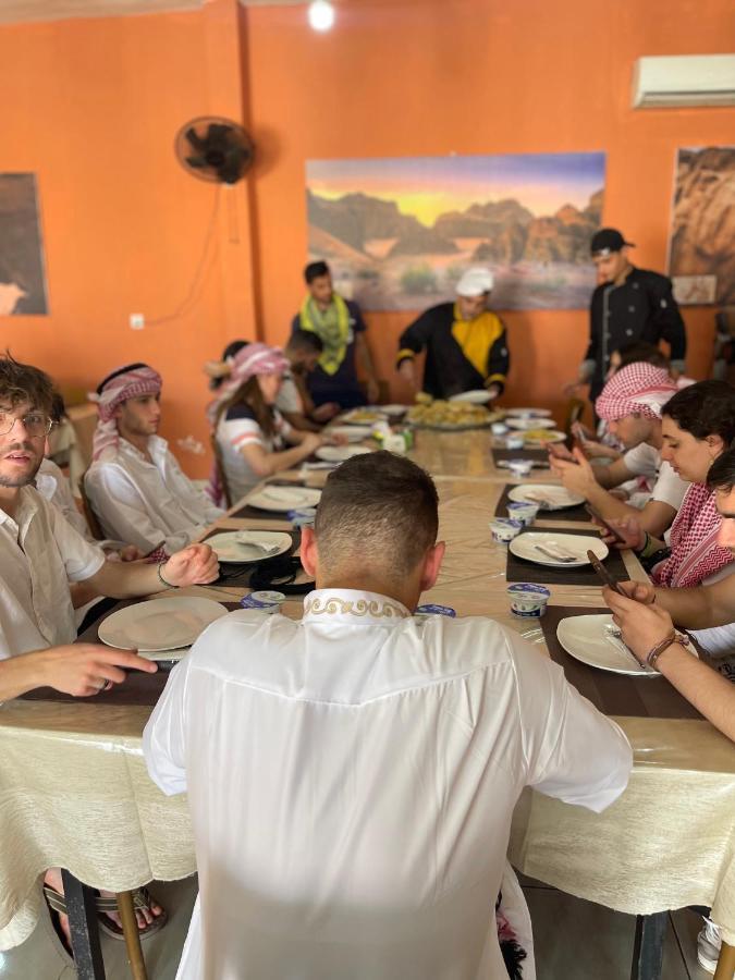 Hotel Magic Bedouin Star & Tours Wadi Rum Exterior foto