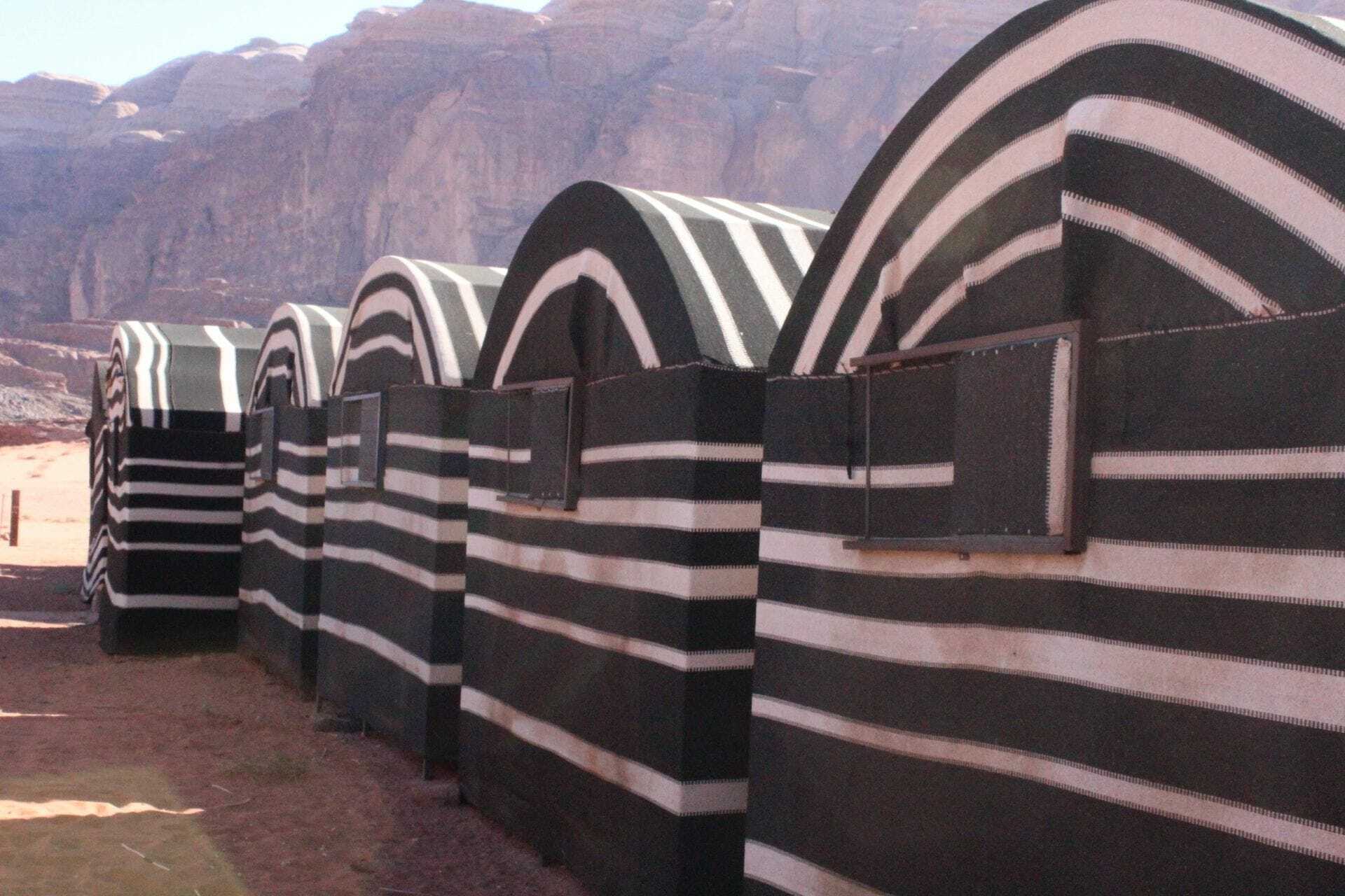 Hotel Magic Bedouin Star & Tours Wadi Rum Exterior foto